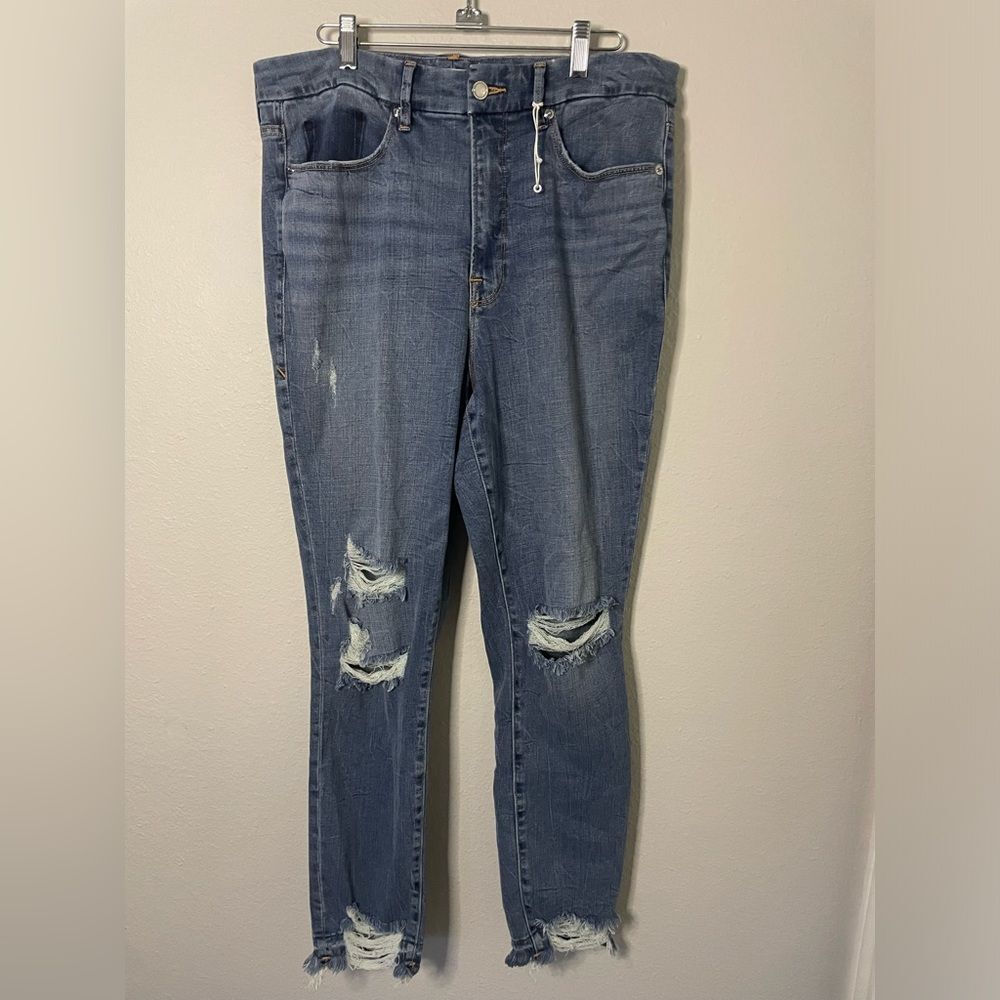 Women’s Good American Good Legs Blue Distressed Jeans RN151301 Size 16 stretchy